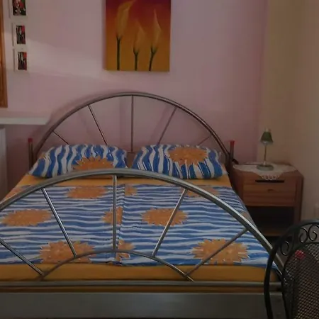 Sara Apartment *
