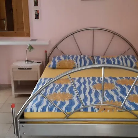 Sara شقة